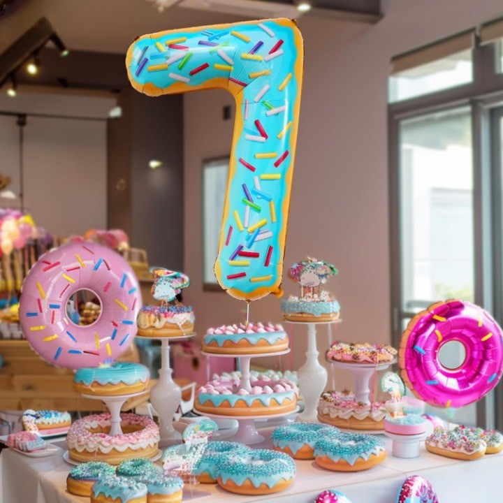 Balon din Folie Metalizata , Figurina Cifra, Imprimeu Gogosi, Tema Aniversare 100 cm, Ambalaj Individual, Pai inclus, Umflare cu Aer sau Heliu, Multicolor, Cifra 7 - imagine 4