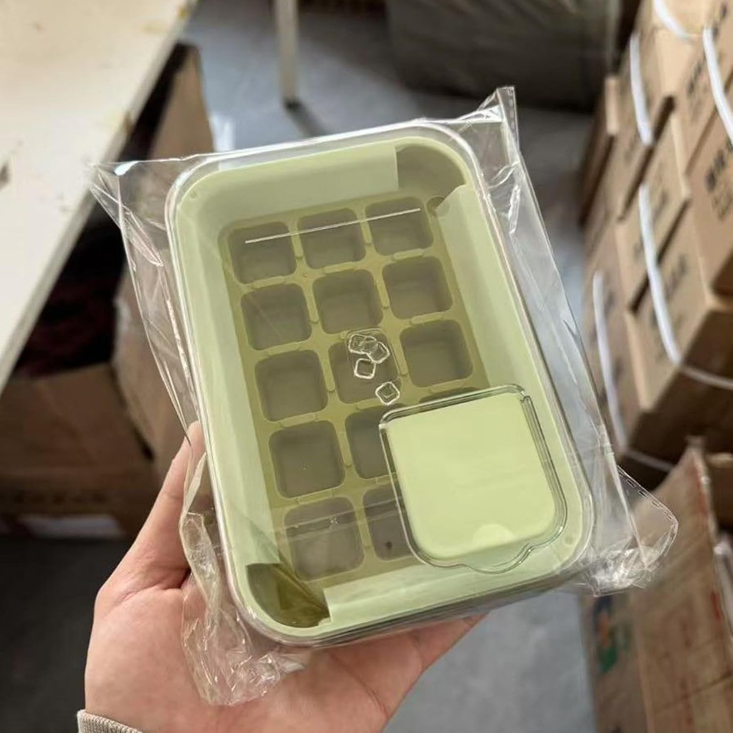 Cutie Gheata, 15 Cuburi, Cu Sistem de Presare Spate, Capac de Umplere și Evacuare, 1 L, 16.5 x 11.2 x 4.5 cm, Verde - imagine 3