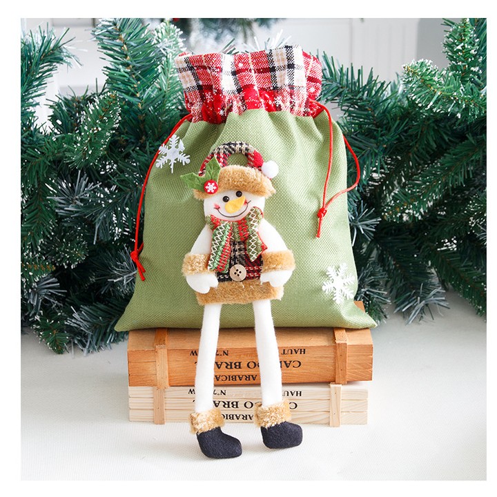 Sac cadouri , tematica Om de Zapada, Material Textil, 30x25 cm, cu Siret, Verde - imagine 2