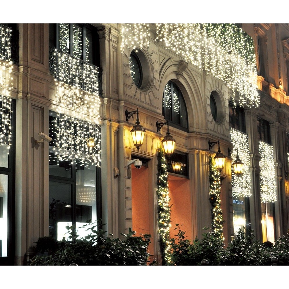 Instalatie Craciun Profesionala de Exterior IP65, Tip Perdea, 1m x 2m, 200 Led-uri Mari, Alb rece, cu flash, Alimentator 1,5 m, Interconectabila, Fir negru, - imagine 2