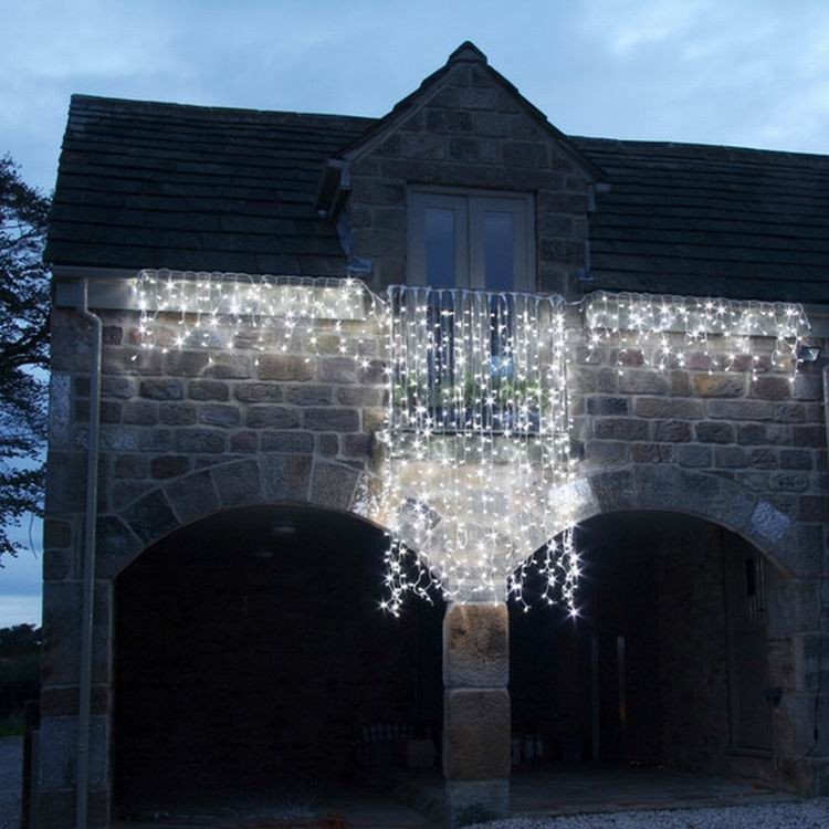 Instalatie Craciun Profesionala de Exterior IP65, Tip Perdea, 1m x 2m, 200 Led-uri Mari, Alb rece, cu flash, Alimentator 1,5 m, Interconectabila, Fir negru, - imagine 4