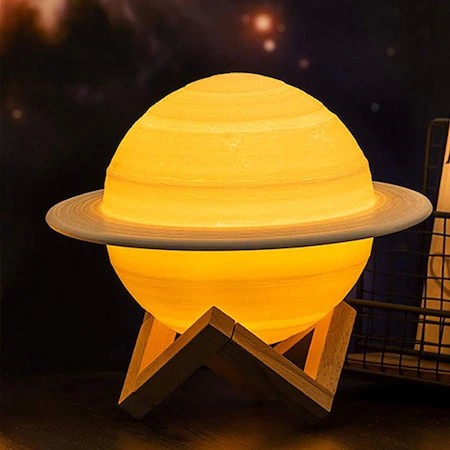 Lampa de veghe in forma de Saturn 3D Saturn Light, alimentare baterii, stand plastic inclus, 15 cm, , Alb Cald - imagine 2