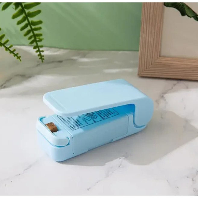 Mini Aparat de Sigilat Pungi cu Baterii, , Etansare prin Caldura, Spate Magnetic, Portabil, 9.7x3 cm, Albastru - imagine 3