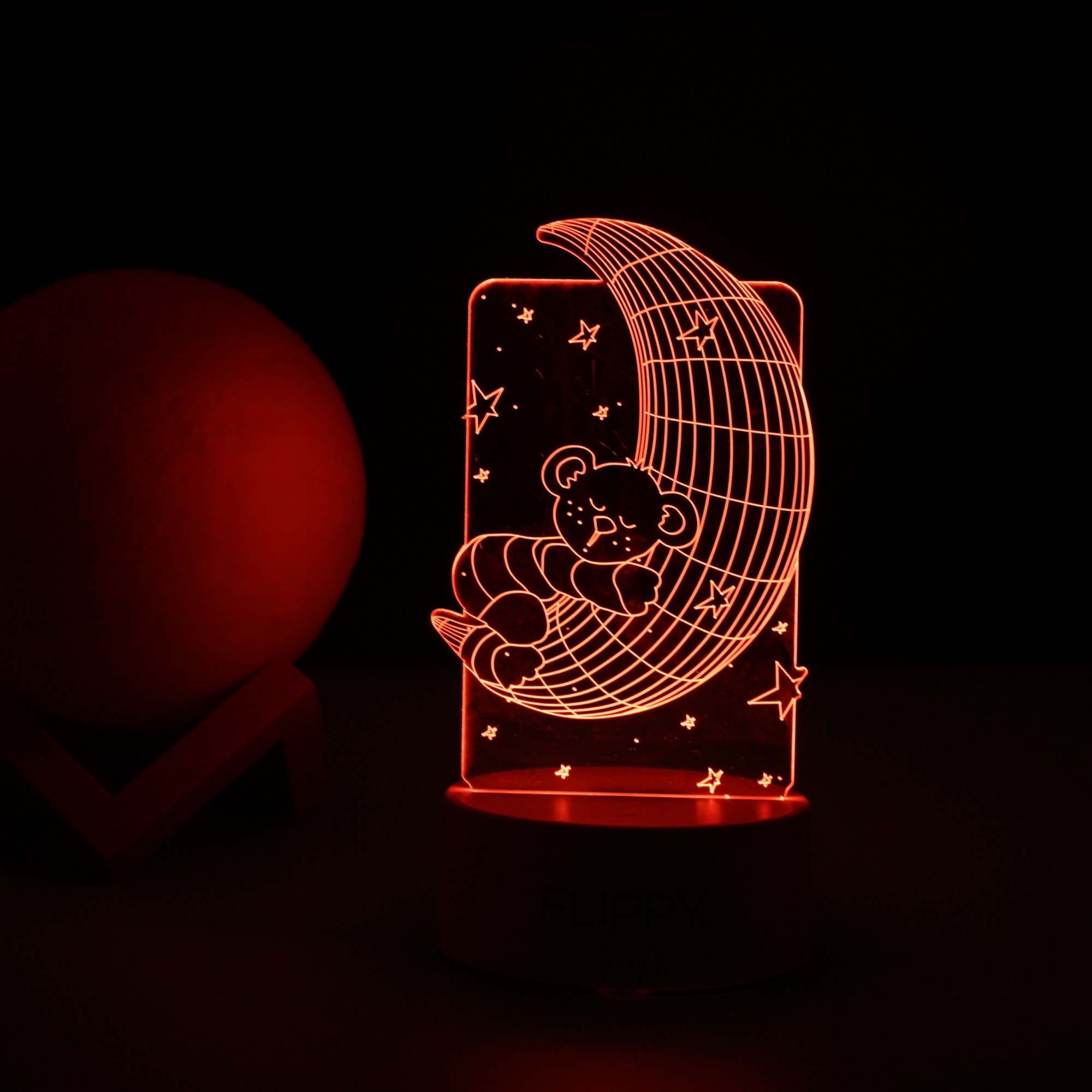 Lampa LED decorativa, , 3D, Ursulet si Semiluna, cu telecomanda, doua moduri de alimentare USB si baterii, 20 cm inaltime, din material acril si lumina multicolora, alb - imagine 4