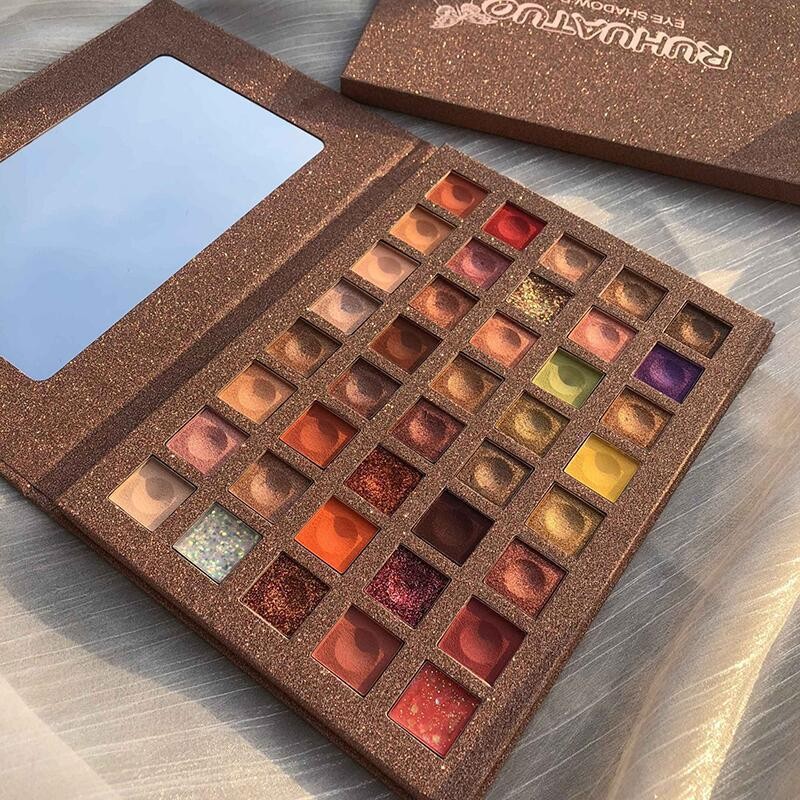 Paleta de farduri cu 40 de culori pigmentate, Maro cu sclipici,