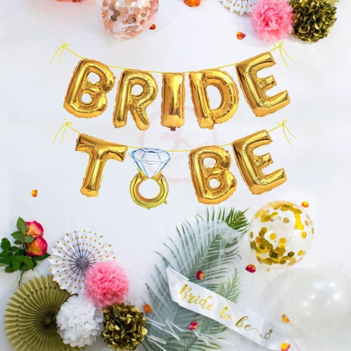 Set Baloane din Folie Metalizata, , Model Bride to Be cu Inel de Logodna, Litere de 40 cm, Baloane Party, Ambalaj Individual, Pai Inclus, Umflare cu Aer sau Heliu, Auriu - imagine 2