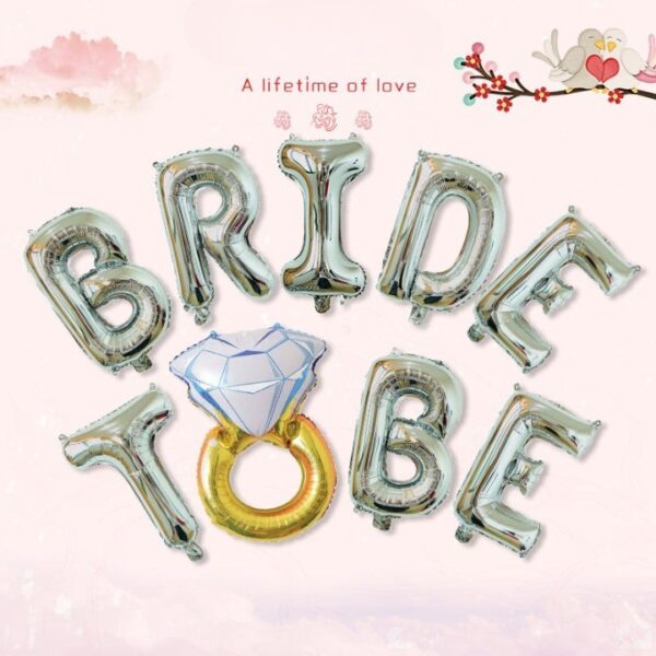 Set Baloane din Folie Metalizata, , Model Bride to Be cu Inel de Logodna, Litere de 40 cm, Baloane Party, Ambalaj Individual, Pai Inclus, Umflare cu Aer sau Heliu, Argintiu - imagine 2