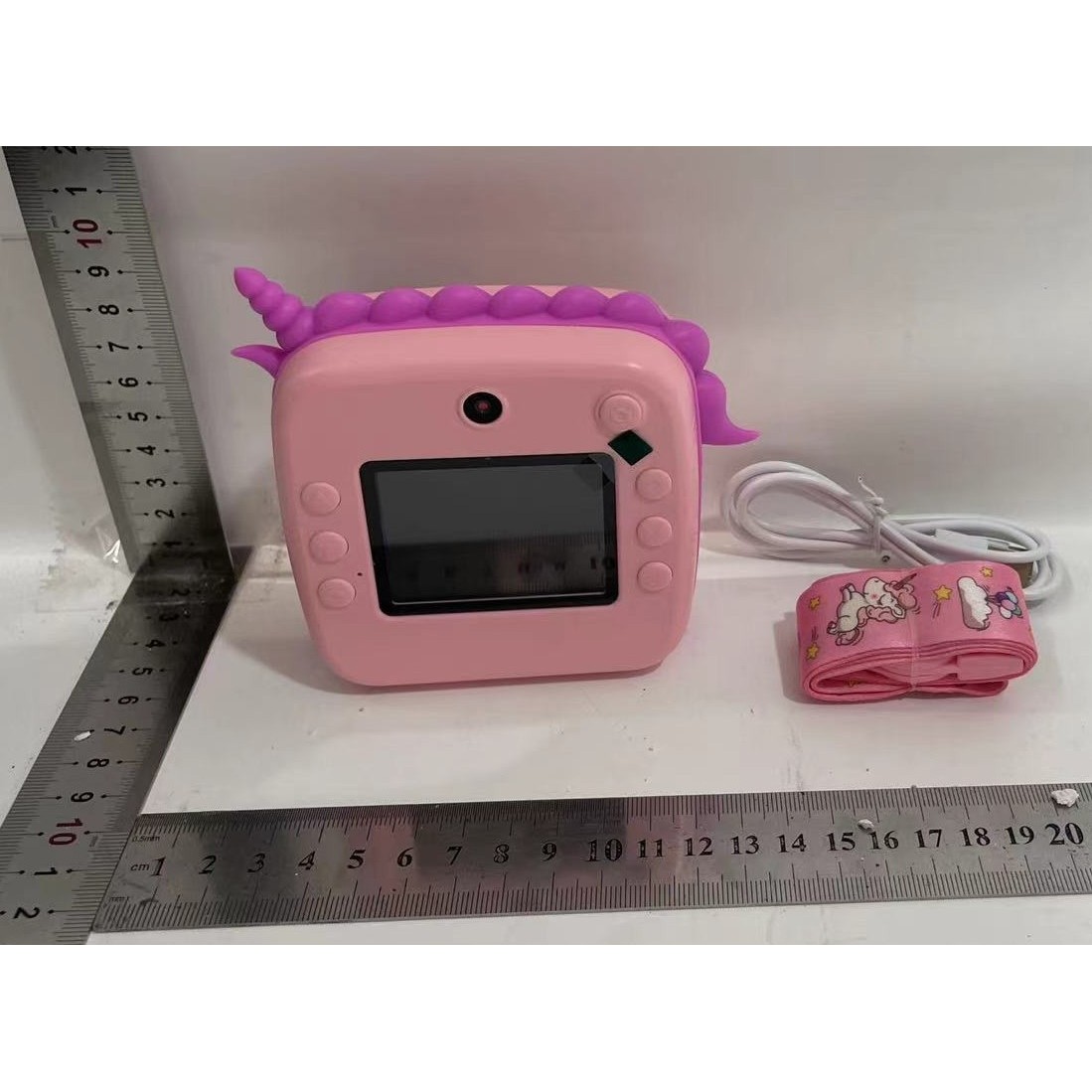 Set Camera Instantanee pentru Copii, , Ecran HD 2.4'', 24MP, 1200 mAh, cu Functie de Printare Alb-Negru, cablu USB-C, Bluetooth, Compatibil iOS/Android, Model Unicorn, Roz - imagine 3