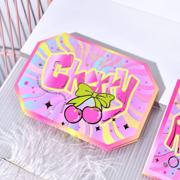 Paleta de Machiaj, KEVIN & COCO, Pink Cherry, Fard de Pleoape, 22 culori, 19 x 13.7 x 1.3 cm - imagine 2