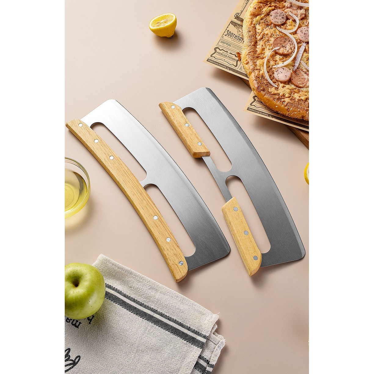 Taietor Feliator de Pizza, , din Otel Inoxidabil, cu Capac, Maner din Doua Bucatie, din Lemn, Antialunecare, Lama Neteda si Ascutita, 34x10 cm, Maro - imagine 4