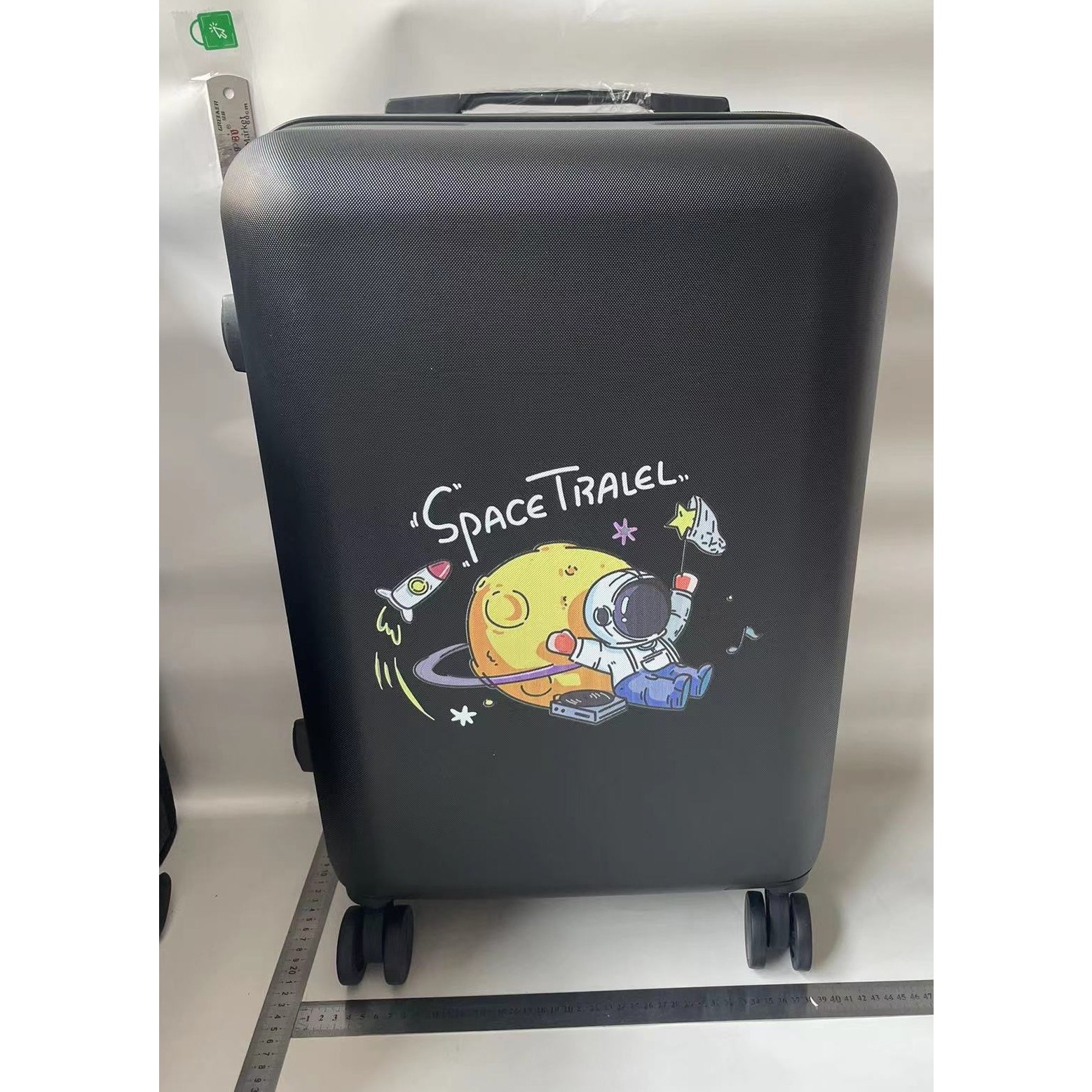 Troler de Calatorie, , 56 x 35 x 22 cm, 4 Roti, Maner Reglabil, din ABS, cu Fermoar, Blocare cu Cod, Impermeabil, Model Astronaut, Negru - imagine 2