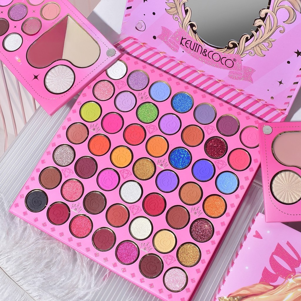 Trusa de Machiaj, KEVIN & COCO, Princess Palette. Fard de Pleoape, Iluminator, Corector, Ruj, 79 culori, 19.7 x 20 x 2 cm - imagine 3
