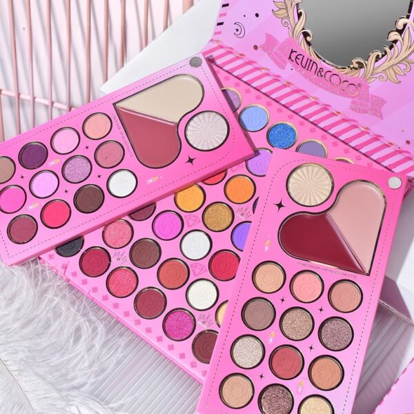 Trusa de Machiaj, KEVIN & COCO, Princess Palette. Fard de Pleoape, Iluminator, Corector, Ruj, 79 culori, 19.7 x 20 x 2 cm - imagine 4