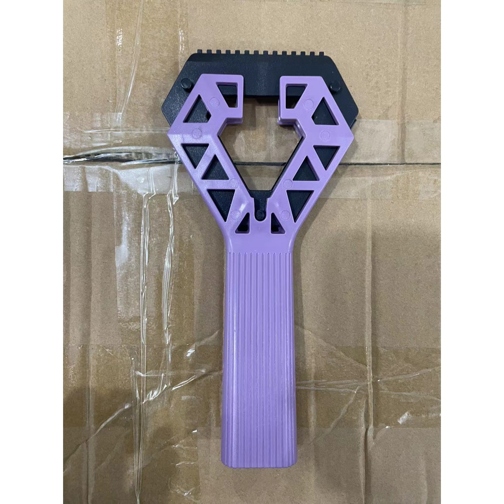 Racleta Auto pentru Zapada cu un Capat, Flippy, Universala, Deszapezire Masina, cu Maner, Ergonomic, Detasabila, pentru Geamuri si Caroserie, Usor de Utilizat, 23.5x4.3 cm, Mov - imagine 2