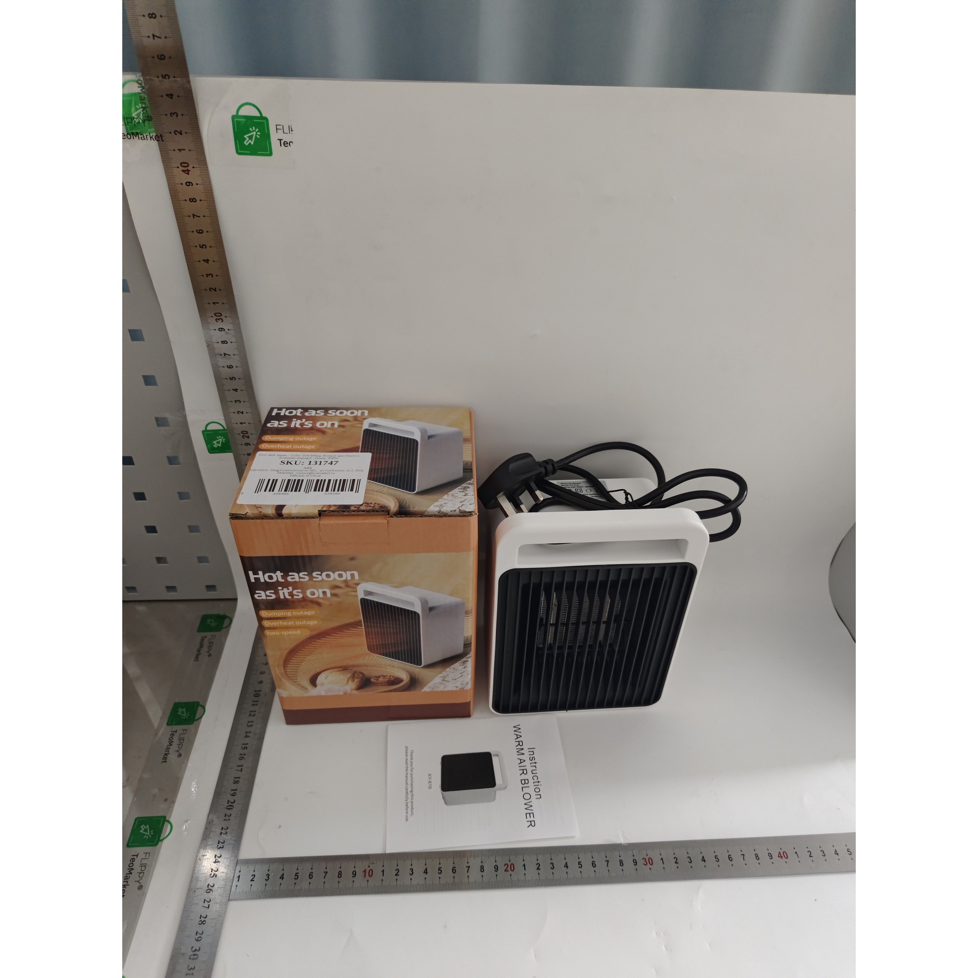 Mini Aeroterma, Flippy, Mini Radiator Electric, Putere 900 W, Buton cu 2 Trepte de Temperatura, Inchidere Automata, cu Maner de Prindere, 15x10.3x21 cm, Alb/ Negru - imagine 2