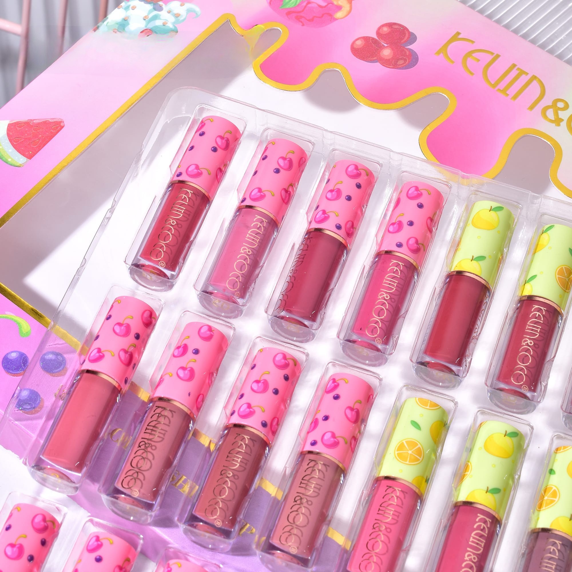 Set de Buze, KEVIN & COCO, 36 Lip Gloss-uri, Model Capac cu Fructe, 32.3 x 24.3 x 2.4 cm, Multicolor - imagine 3