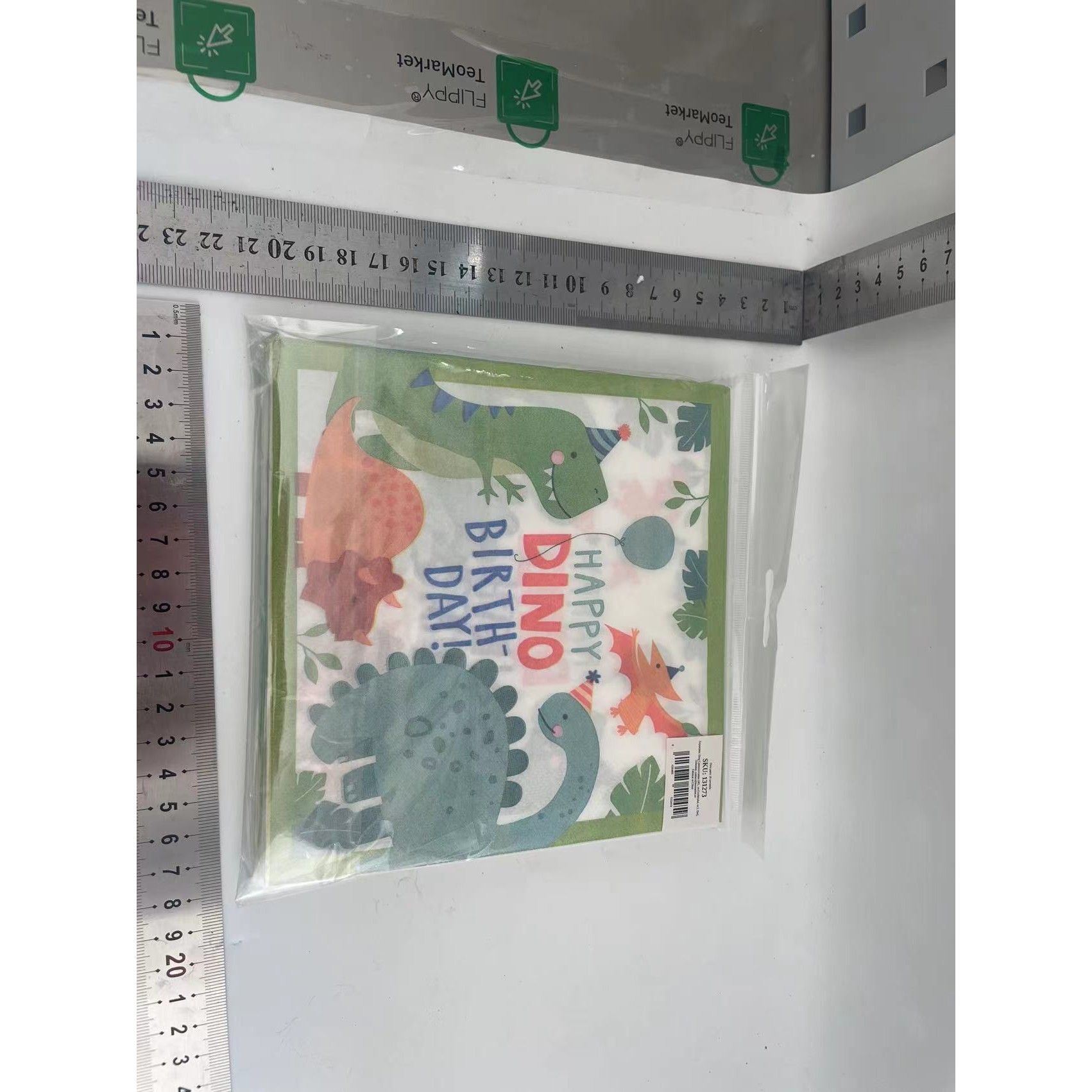 Set 20 de Servetele de Masa Happy Birthday, Flippy, Model Dinozauri, Tematica Aniversare, 33x33 cm, Verde - imagine 2