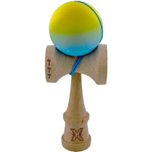 Kendama X Originala, Profesionala, Flippy, Big Cups V2, Rubber Grip cu Cupe Mari, Rulment Metalic cu Ata 55 cm, Gradient Galben/Albastru