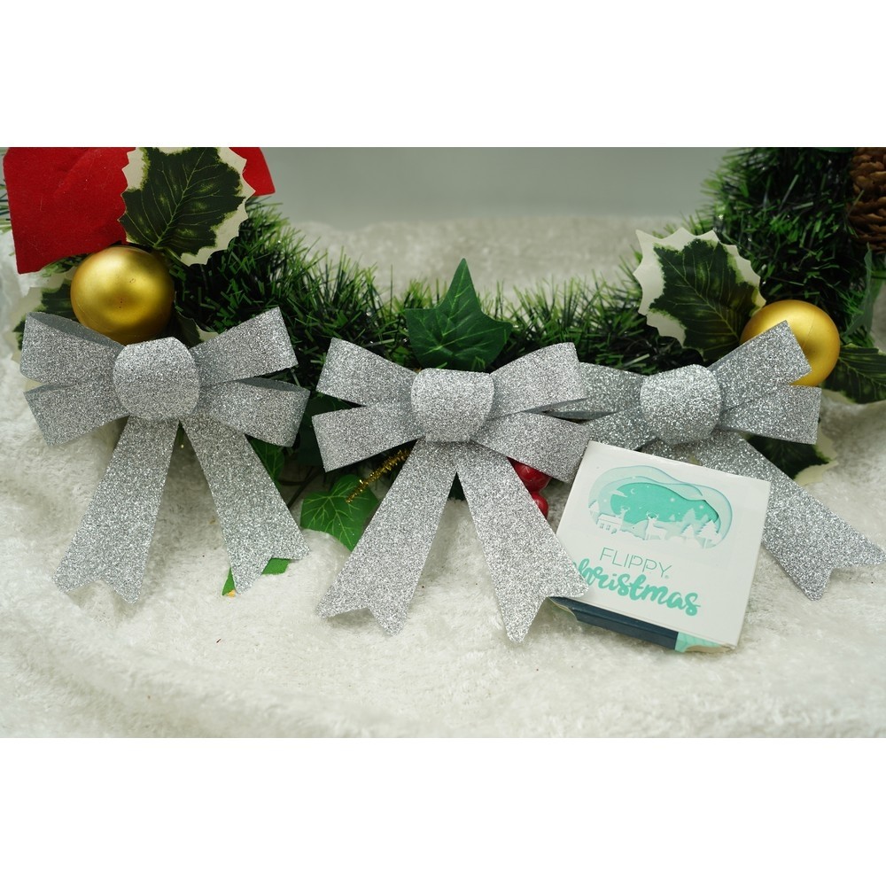 Set 3 fundite pentru brad, Argintii, cu sclipici, 10 x 11 cm, din poliester, Flippy - imagine 4