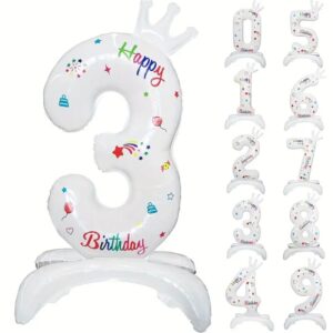 Balon din Folie Metalizata, Flippy, Figurina Cifra, Model 3 cu Happy Birthday Scris, Tema Aniversare 81 cm, Ambalaj Individual, Pai Inclus, Umflare cu Aer sau Heliu, Alb
