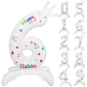 Balon din Folie Metalizata, Flippy, Figurina Cifra, Model 6 cu Happy Birthday Scris, Tema Aniversare 81 cm, Ambalaj Individual, Pai Inclus, Umflare cu Aer sau Heliu, Alb