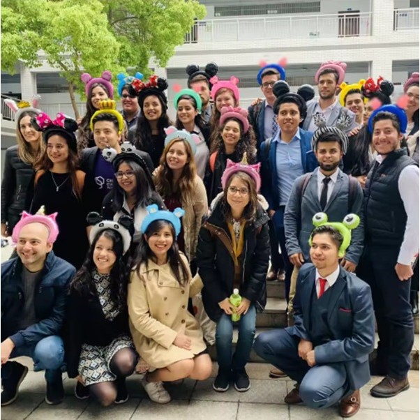 Balon din Folie Metalizata, Flippy, Tip Coronita cu Urechi, Model Pisicuta, Ambalaj Individual, Pai Inclus, Umflare cu Aer sau Heliu, 24 x 29.5 cm, Galben - imagine 4