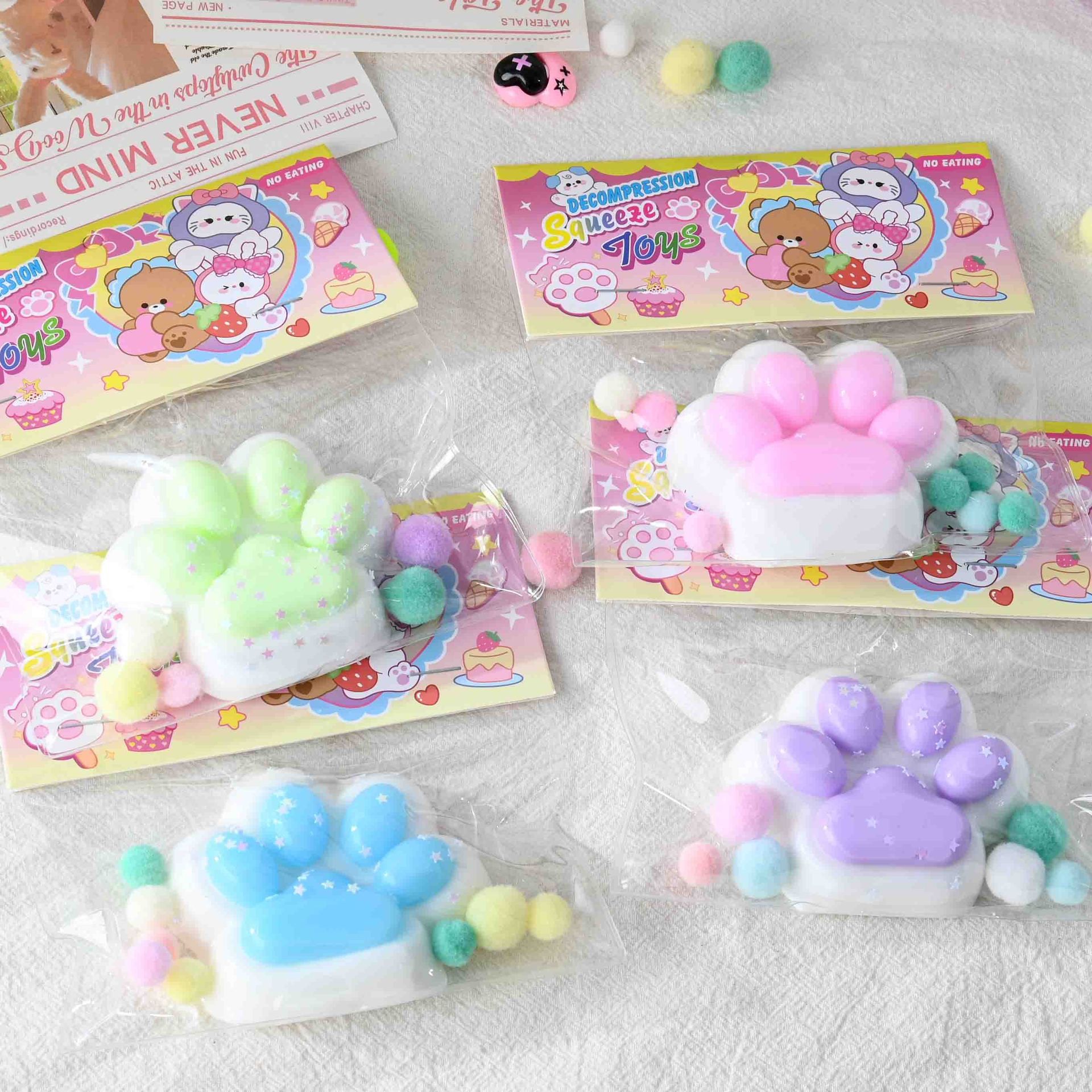 Jucarie Antistres Squishy, Flippy, cu Revenire Lenta, Labuta de Pisica Pufoasa, 7.5 cm, Ambalaj Transparent, Model 270510, Multicolor - imagine 4