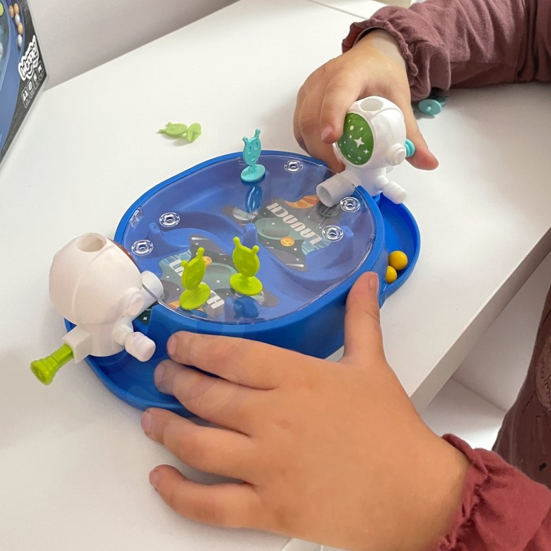 Jucarie Interactiva, Flippy, Model Astronauti, Joc de Masa, +5 Ani, Portabil, 2 Jucatori, 19 x 7 x 11.3 cm, Albastru - imagine 4