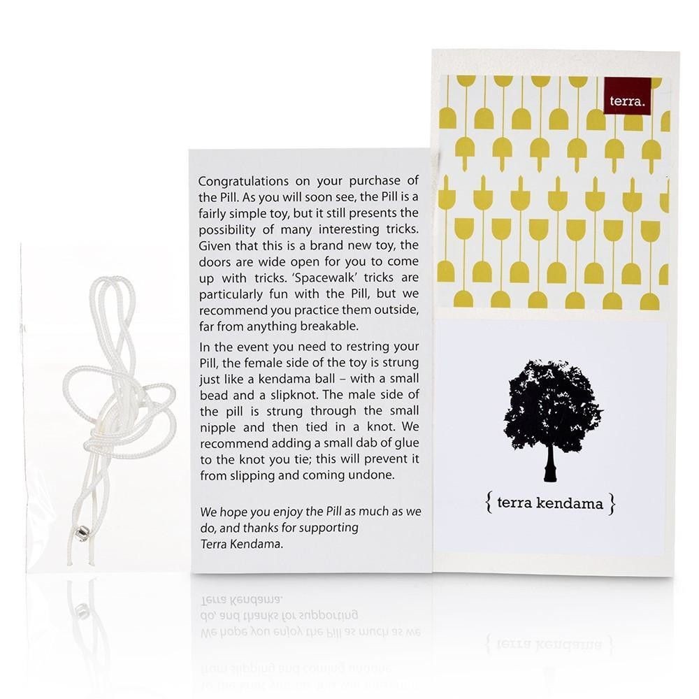 Kendama Terra The Pill Juggling Toy PIL008 Cherry Wood - imagine 3