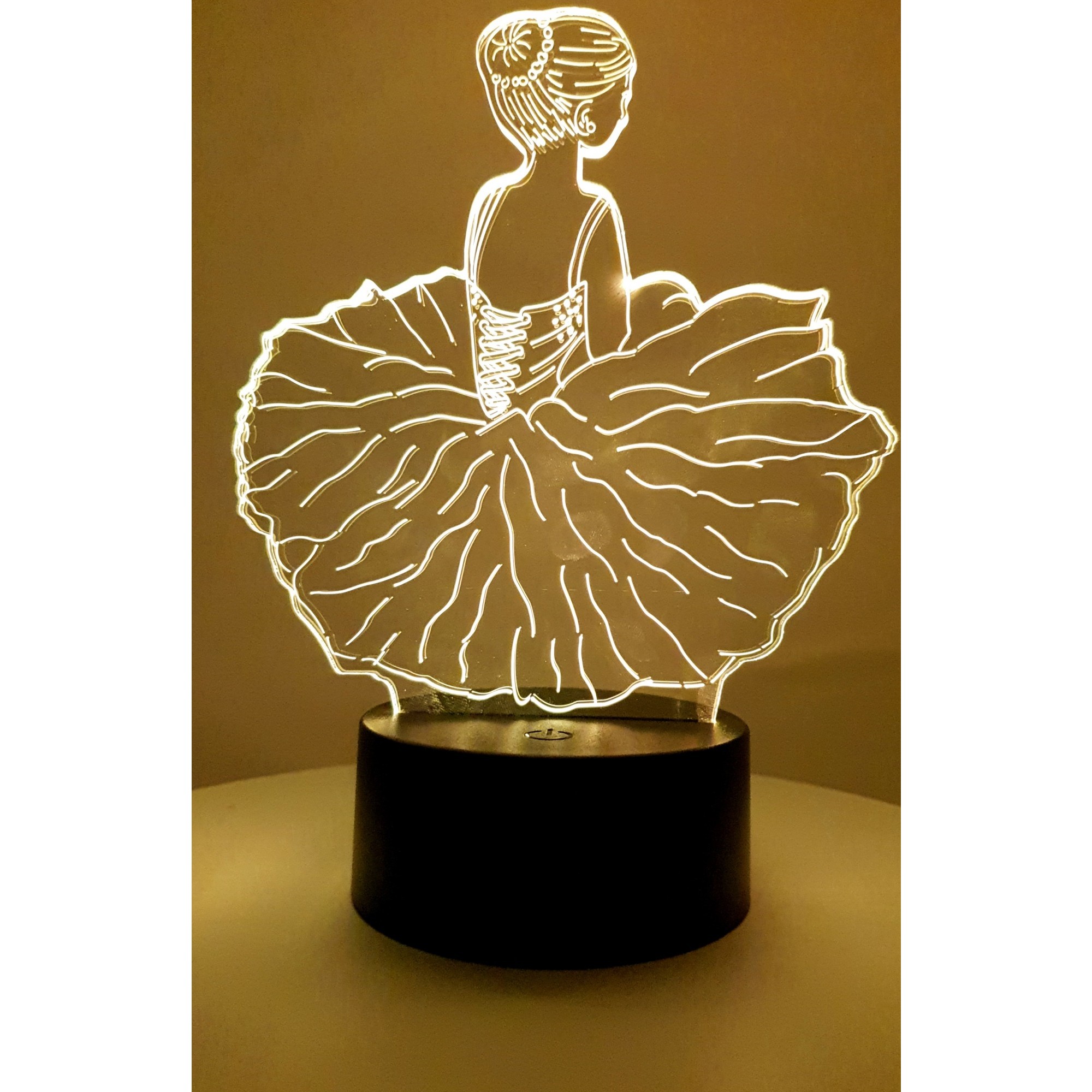 Lampa de Veghe cu Telecomanda si Baterii/USB 3D Model Balerina Multicolor