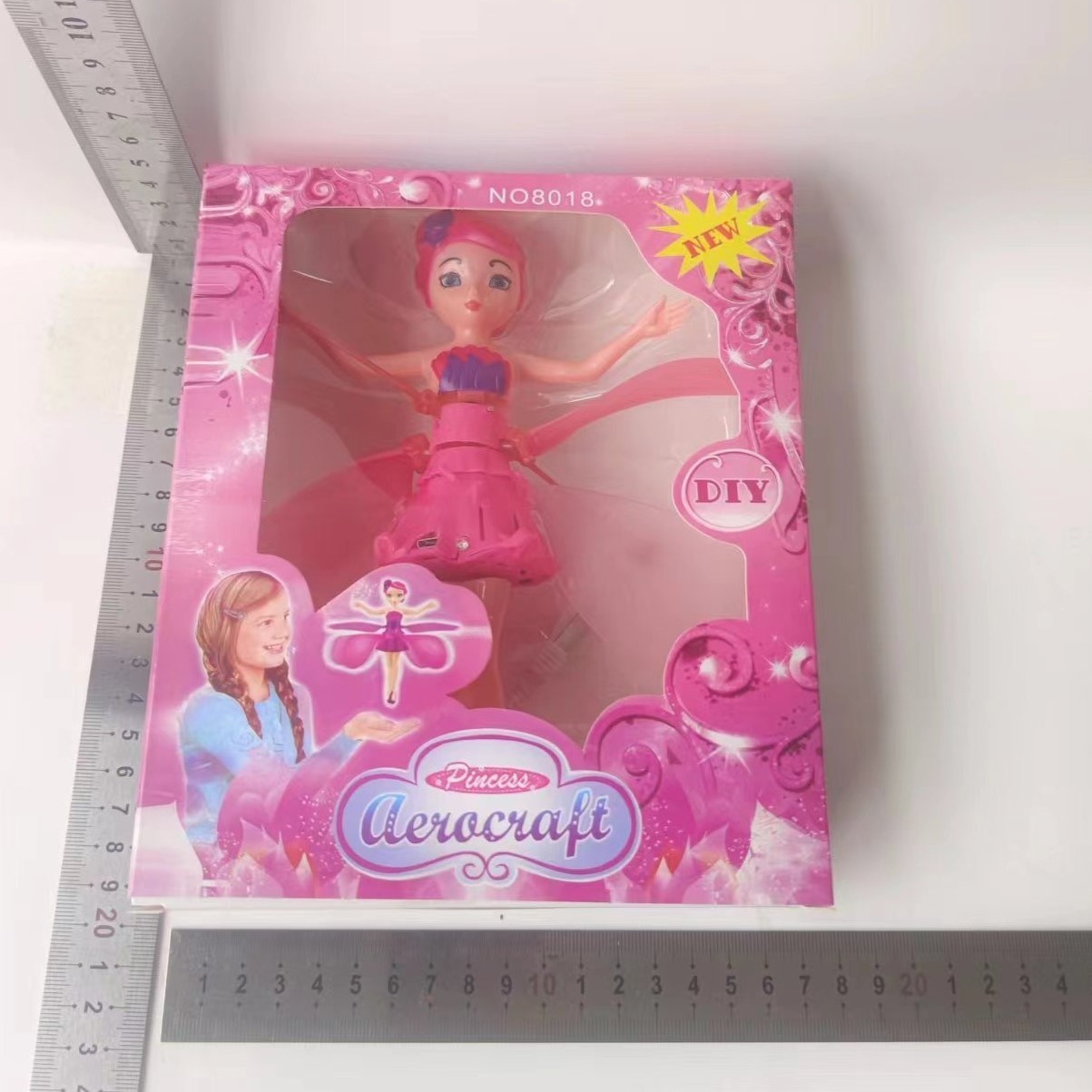 Papusa Zana Zburatoare, Flippy, Jucarie cu Senzor pentru Coordonarea Miscarilor, Incarcare USB, cu Lumini, 19x6.5 cm, Roz - imagine 2