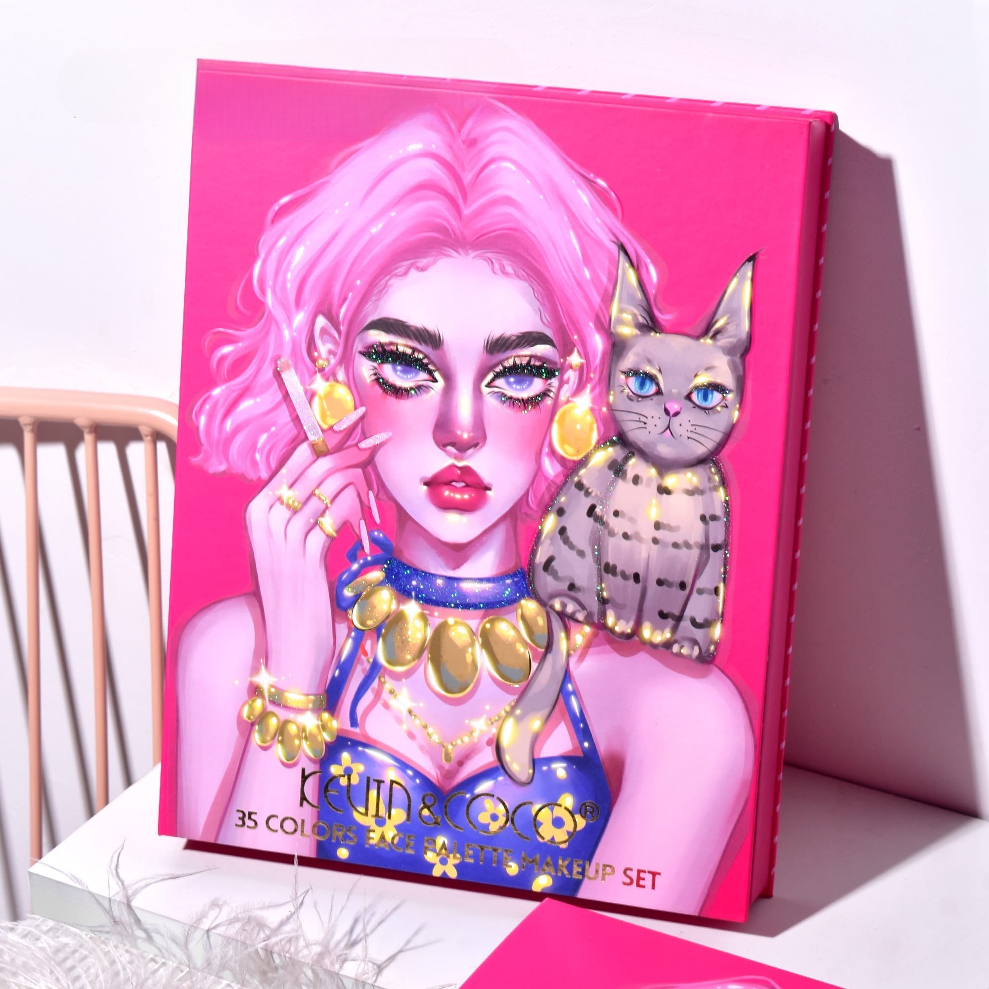 Set 9 Produse de Machiaj, KEVIN & COCO, Cool Girl and Cat, 35 de culori, 21.5 x 16.8 x 3 cm - imagine 2