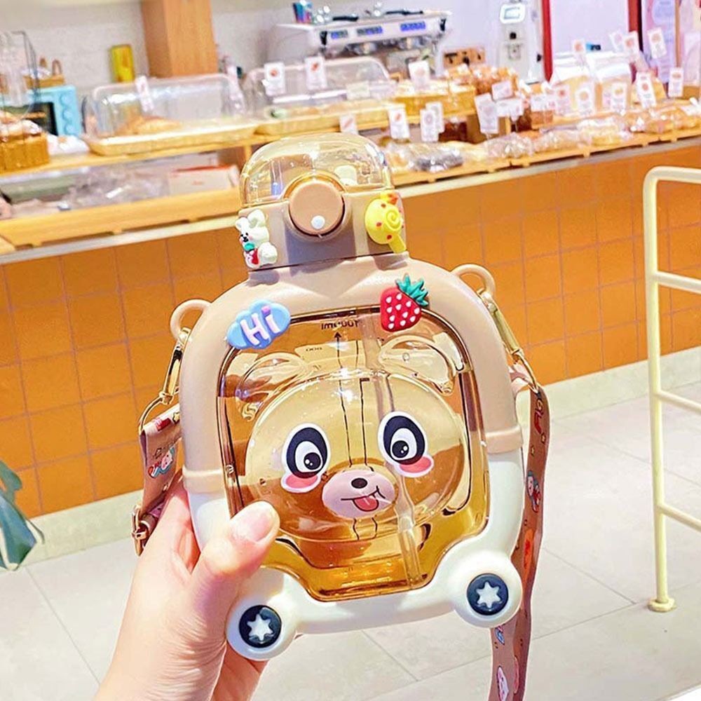 Sticla cu pai pentru copii, Flippy, model ursulet, gradata, stickere aplicate, curea reglabila, din plastic rezistent la cadere, 1l, Maro, 20 x 13 cm - imagine 2